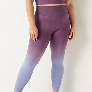 NWT PINK Victoria's Secret Seamless High Waisted Workout Legging Small